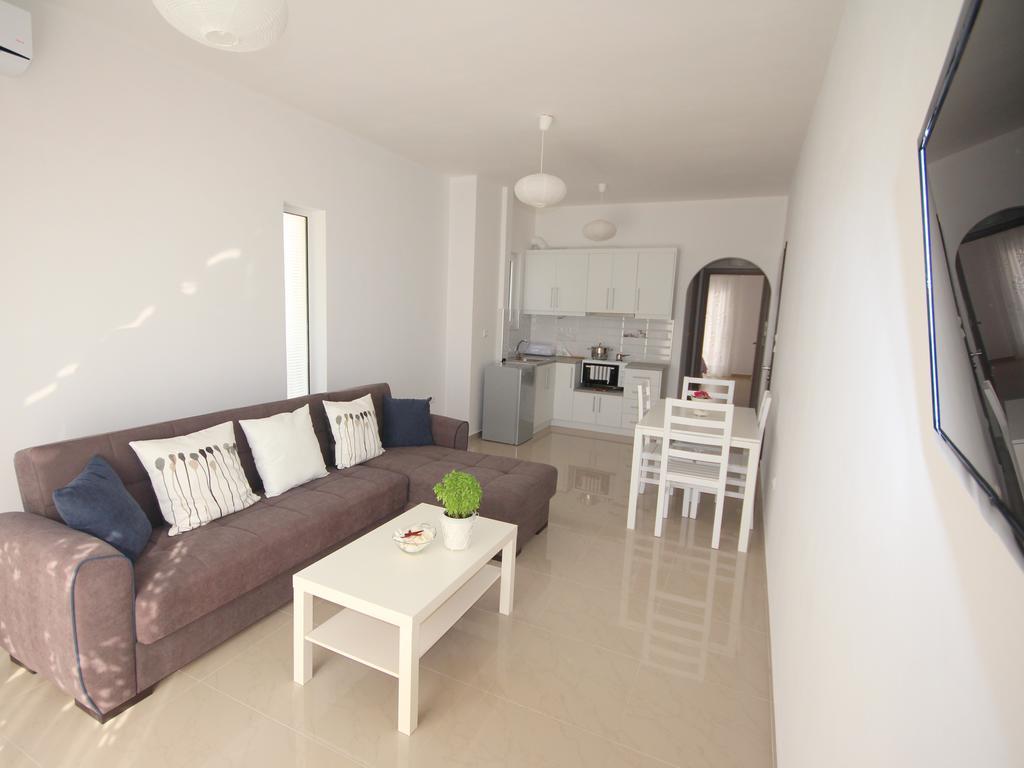 Nefeli Apartments Sarandë Exterior foto